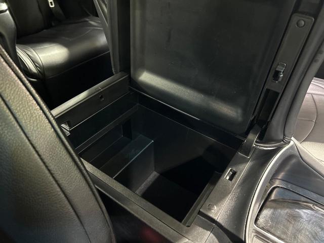 ヴェルファイア ２．５Ｚ　Ｇエディション　ツインムーンルーフ　フリップダウンモニター　ＢＩＧＸ１１ＳＤナビ　セーフティセンス　両側電動ドア　バックカメラ　１００Ｖ電源　　レーダークルーズ　禁煙車　電動リアゲート　ハーフレザーシート（62枚目）