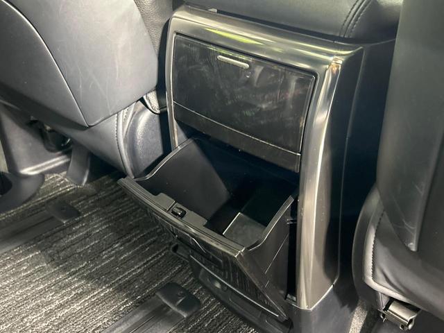 ヴェルファイア ２．５Ｚ　Ｇエディション　ツインムーンルーフ　フリップダウンモニター　ＢＩＧＸ１１ＳＤナビ　セーフティセンス　両側電動ドア　バックカメラ　１００Ｖ電源　　レーダークルーズ　禁煙車　電動リアゲート　ハーフレザーシート（73枚目）