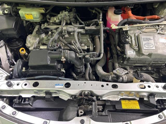 アクア Ｓ　純正ＳＤナビ　禁煙車　スマートキー　ＥＴＣ　オートライト　オートエアコン　Ｂｌｕｅｔｏｏｔｈ接続　ＣＤ　ＤＶＤ再生　フルセグＴＶ　電動格納式ミラー　プライバシーガラス（18枚目）