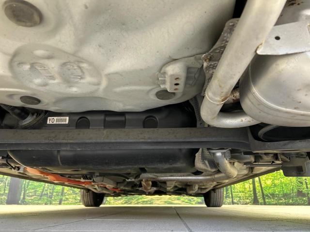 アクア Ｓ　純正ＳＤナビ　禁煙車　スマートキー　ＥＴＣ　オートライト　オートエアコン　Ｂｌｕｅｔｏｏｔｈ接続　ＣＤ　ＤＶＤ再生　フルセグＴＶ　電動格納式ミラー　プライバシーガラス（19枚目）