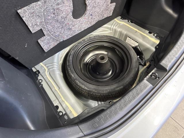 アクア Ｓ　純正ＳＤナビ　禁煙車　スマートキー　ＥＴＣ　オートライト　オートエアコン　Ｂｌｕｅｔｏｏｔｈ接続　ＣＤ　ＤＶＤ再生　フルセグＴＶ　電動格納式ミラー　プライバシーガラス（46枚目）