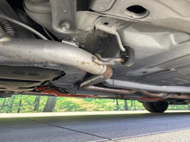 アクア Ｓ　純正ＳＤナビ　禁煙車　スマートキー　ＥＴＣ　オートライト　オートエアコン　Ｂｌｕｅｔｏｏｔｈ接続　ＣＤ　ＤＶＤ再生　フルセグＴＶ　電動格納式ミラー　プライバシーガラス（52枚目）