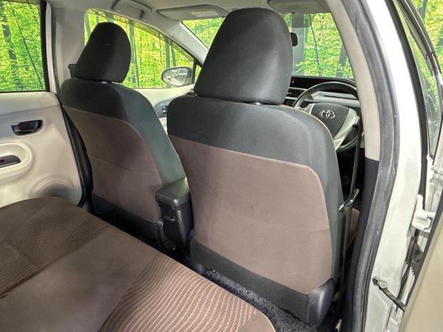 アクア G SDナビ スマートキー ETC オートライト オートエアコン 純正15インチアルミ CD/DVD再生 革巻きステアリング 電動格納ミラー(39枚目)