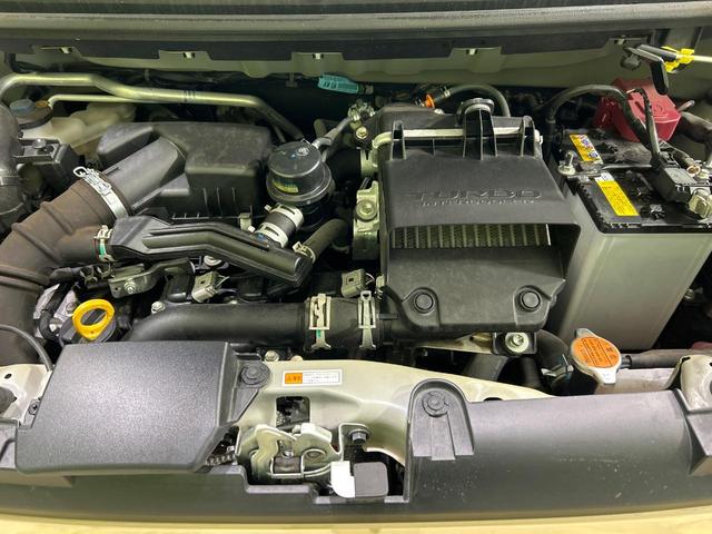 タフト Gターボ ダーククロムベンチャー ターボ ガラスルーフ 純正9型ディスプレイオーディオ 全周囲カメラ 衝突被害軽減 レーダークルーズ 禁煙車 シートヒーター コーナーセンサー スマートキー LEDヘッド 純正15インチアルミ(18枚目)