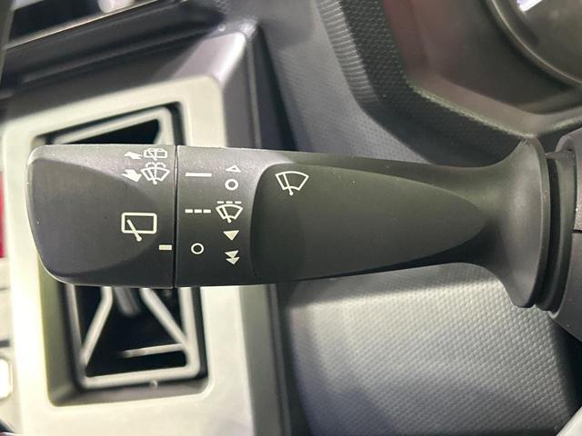 タフト Gターボ ダーククロムベンチャー ターボ ガラスルーフ 純正9型ディスプレイオーディオ 全周囲カメラ 衝突被害軽減 レーダークルーズ 禁煙車 シートヒーター コーナーセンサー スマートキー LEDヘッド 純正15インチアルミ(34枚目)