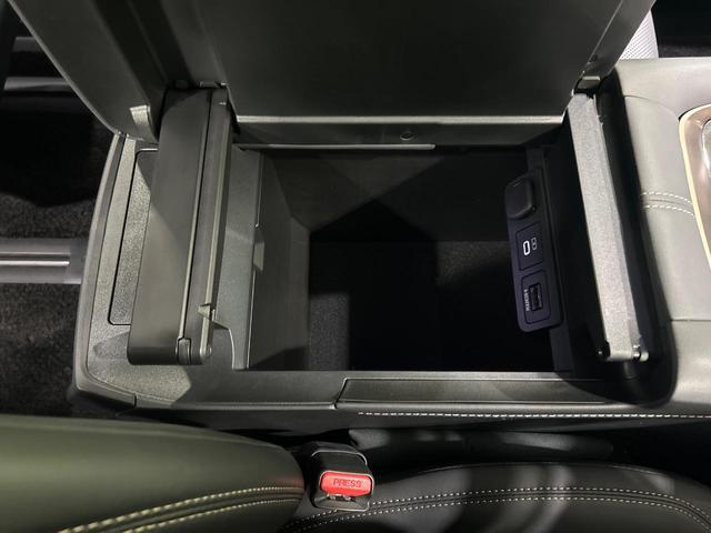 アルファードハイブリッド Z 左右独立ムーンルーフ モデリスタエアロ 14インチディスプレイオーディオ 後席モニター 禁煙車 全周囲カメラ 衝突軽減システム 両側パワースライドドア シートベンチレーション スマートキー(65枚目)