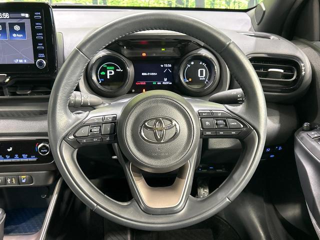 ヤリス ハイブリッドＺ　全周囲カメラ　純正８型ＤＡ　セーフティセンス　禁煙車　シートヒーター　ブラインドスポットモニター　ＬＥＤランプ　純正１６インチアルミ　レーダークルーズ　クリアランスソナー（11枚目）