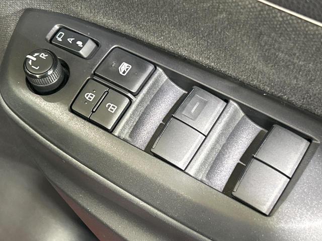 ヤリス ハイブリッドＺ　全周囲カメラ　純正８型ＤＡ　セーフティセンス　禁煙車　シートヒーター　ブラインドスポットモニター　ＬＥＤランプ　純正１６インチアルミ　レーダークルーズ　クリアランスソナー（33枚目）