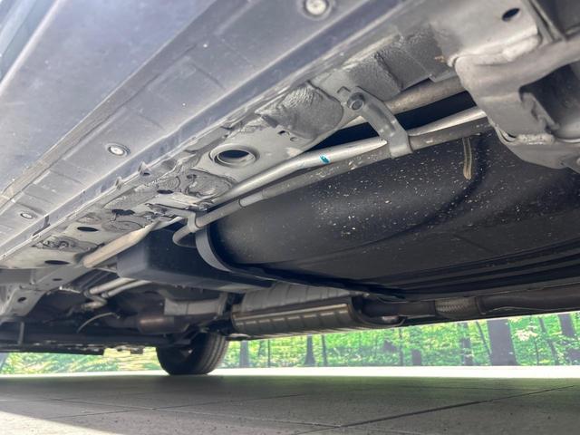 セレナ ハイウェイスター　ＶセレクションＩＩ　プロパイロット　純正９インチナビ　全周囲カメラ　衝突軽減システム　禁煙車　両側パワースライドドア　クリアランスソナー　リアオートエアコン　ＥＴＣ　ドラレコ　ＬＥＤヘッドライト　オートマチックハイビーム（22枚目）