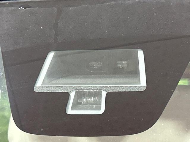 �y�X�Y�L�@�Z�[�t�e�B�T�|�[�g�z���s���ɑO���̎ԗ�����F�����A�Փ˂������Ȏ��͌x��ƃu���[�L�ŏՓˉ���Ɣ�Q�y�����A�V�X�g�B�����S�Ƀh���C�u�����y���݂��������܂��B