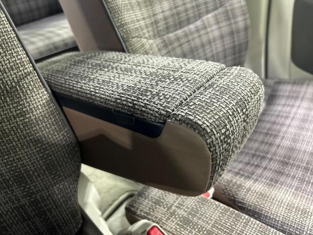 アルトラパンＬＣ Ｘ　ディスプレイオーディオ　全方位モニター　セーフティサポート　禁煙車　ハーフレザーシート　ドラレコ　コーナーセンサー　スマートキー　ＬＥＤヘッド　ビルトインＥＴＣ　純正１４インチアルミ　車線逸脱警報（57枚目）