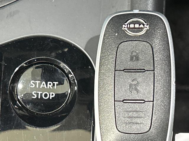 ノート Ｘ　ＳＤナビ　バックカメラ　エマージェンシーブレーキ　ＬＥＤヘッド　禁煙車　コーナーセンサー　スマートキー　ＥＴＣ　車線逸脱警報　オートエアコン　Ｂｌｕｅｔｏｏｔｈ（7枚目）