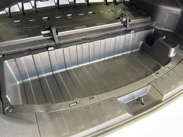 エクストレイル ２０Ｘｉ　ハイブリッド　全周囲カメラ　純正９型ナビ　プロパイロット　禁煙車　電動リアゲート　デジタルミラー　シートヒーター　ルーフレール　電動パーキング　ＬＥＤヘッドランプ　純正１７インチアルミ　Ｂｌｕｅｔｏｏｔｈ　ドラレコ（35枚目）