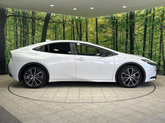 プリウス Ｇ　純正８型ディスプレイオーディオ　禁煙車　セーフティセンス　ブラインドスポットモニター　シートヒーター　バックカメラ　Ｂｌｕｅｔｏｏｔｈ　ＥＴＣ　ＬＥＤヘッドランプ　純正１９インチアルミ（28枚目）