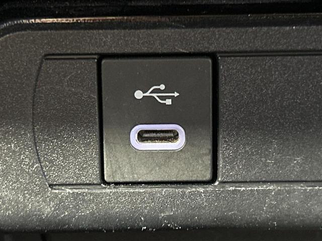 プリウス Ｇ　純正８型ディスプレイオーディオ　禁煙車　セーフティセンス　ブラインドスポットモニター　シートヒーター　バックカメラ　Ｂｌｕｅｔｏｏｔｈ　ＥＴＣ　ＬＥＤヘッドランプ　純正１９インチアルミ（52枚目）