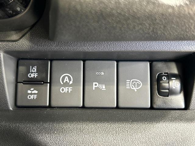 �y�A�C�h�����O�X�g�b�v�z�ԐM����a�؂Œ�Ԃ����ۂɃG���W�����~���A���ʂȔR���̏����}���܂��B�R��������ی�ɂȂ���@�\��G���W���̓u���[�L�𗣂��΍Ďn�����܂��B