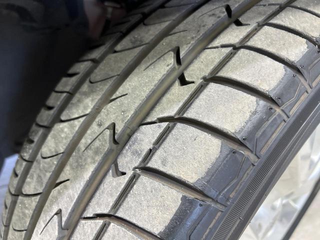 エクストレイル ２０Ｘｔｔ　４ＷＤ　純正ＳＤナビ　バックカメラ　全席シートヒーター　ＨＩＤヘッド　ビルトインＥＴＣ　クルコン　禁煙車　純正１８インチアルミ　Ｂｌｕｅｔｏｏｔｈ　ＣＤ　ＤＶＤ再生　フルセグ　ＬＥＤフォグ（28枚目）