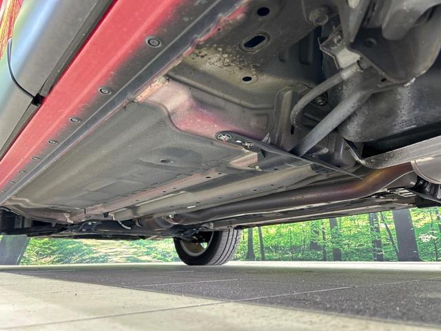 エクストレイル ２０Ｘｔｔ　４ＷＤ　純正ＳＤナビ　バックカメラ　全席シートヒーター　ＨＩＤヘッド　ビルトインＥＴＣ　クルコン　禁煙車　純正１８インチアルミ　Ｂｌｕｅｔｏｏｔｈ　ＣＤ　ＤＶＤ再生　フルセグ　ＬＥＤフォグ（40枚目）