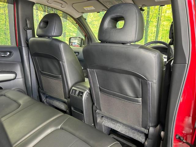 エクストレイル ２０Ｘｔｔ　４ＷＤ　純正ＳＤナビ　バックカメラ　全席シートヒーター　ＨＩＤヘッド　ビルトインＥＴＣ　クルコン　禁煙車　純正１８インチアルミ　Ｂｌｕｅｔｏｏｔｈ　ＣＤ　ＤＶＤ再生　フルセグ　ＬＥＤフォグ（54枚目）