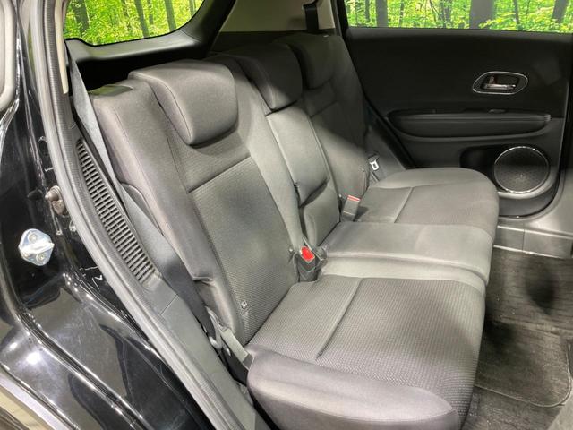 ヴェゼル ハイブリッドＸ・ホンダセンシング　ＳＤナビ　バックカメラ　ホンダセンシング　レーダークルーズ　禁煙車　ドラレコ　ＬＥＤヘッド　ＥＴＣ　オートブレーキホールド　オートライト　オートエアコン　？Ｂｌｕｅｔｏｏｔｈ再生　ＣＤ／ＤＶＤ再生（9枚目）