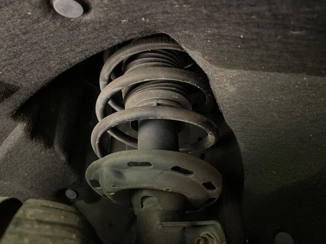 ヴェゼル ハイブリッドＸ・ホンダセンシング　ＳＤナビ　バックカメラ　ホンダセンシング　レーダークルーズ　禁煙車　ドラレコ　ＬＥＤヘッド　ＥＴＣ　オートブレーキホールド　オートライト　オートエアコン　？Ｂｌｕｅｔｏｏｔｈ再生　ＣＤ／ＤＶＤ再生（20枚目）