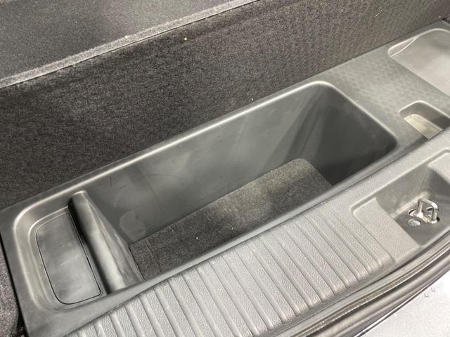 ヴェゼル ハイブリッドＸ・ホンダセンシング　ＳＤナビ　バックカメラ　ホンダセンシング　レーダークルーズ　禁煙車　ドラレコ　ＬＥＤヘッド　ＥＴＣ　オートブレーキホールド　オートライト　オートエアコン　？Ｂｌｕｅｔｏｏｔｈ再生　ＣＤ／ＤＶＤ再生（36枚目）