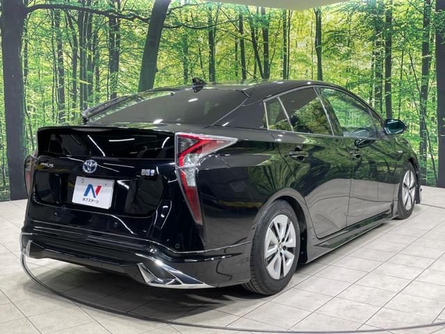 プリウス Ａツーリングセレクション　モデリスタエアロ　純正９型ナビ　バックカメラ　衝突軽減システム　レーダークルーズ　禁煙車　レザーシート　シートヒーター　シートエアコン　スマートキー　ＬＥＤｈっ度　ＥＴＣ　ブラインドスポットモニター（17枚目）