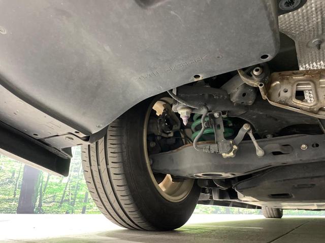 プリウス Ａツーリングセレクション　モデリスタエアロ　純正９型ナビ　バックカメラ　衝突軽減システム　レーダークルーズ　禁煙車　レザーシート　シートヒーター　シートエアコン　スマートキー　ＬＥＤｈっ度　ＥＴＣ　ブラインドスポットモニター（21枚目）