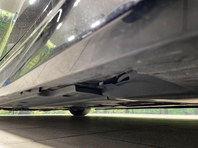 プリウス Ａツーリングセレクション　モデリスタエアロ　純正９型ナビ　バックカメラ　衝突軽減システム　レーダークルーズ　禁煙車　レザーシート　シートヒーター　シートエアコン　スマートキー　ＬＥＤｈっ度　ＥＴＣ　ブラインドスポットモニター（22枚目）