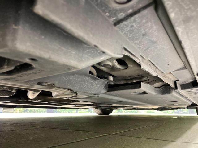 プリウス Ａツーリングセレクション　モデリスタエアロ　純正９型ナビ　バックカメラ　衝突軽減システム　レーダークルーズ　禁煙車　レザーシート　シートヒーター　シートエアコン　スマートキー　ＬＥＤｈっ度　ＥＴＣ　ブラインドスポットモニター（23枚目）