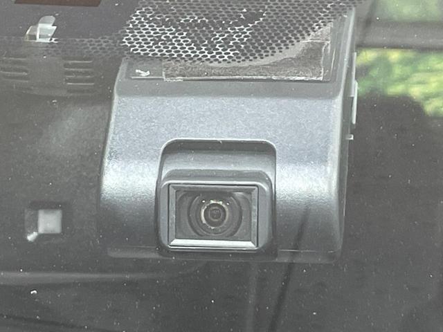 プリウス Ａツーリングセレクション　モデリスタエアロ　純正９型ナビ　バックカメラ　衝突軽減システム　レーダークルーズ　禁煙車　レザーシート　シートヒーター　シートエアコン　スマートキー　ＬＥＤｈっ度　ＥＴＣ　ブラインドスポットモニター（38枚目）