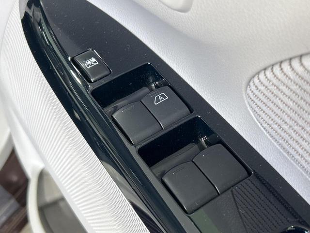 デイズ Ｘ　全周囲カメラ　衝突軽減システム　禁煙車　ドラレコ　スマートキー　オートエアコン　ＣＤ再生　ステアリングスイッチ　電動格納ミラー　パワーステアリング（38枚目）