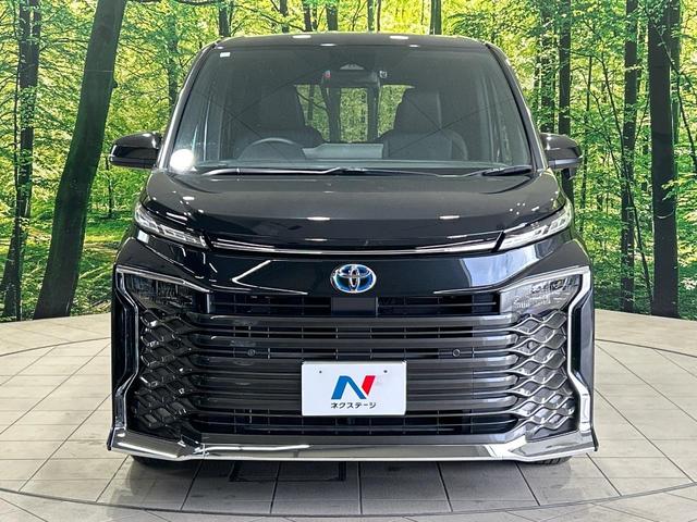 ヴォクシー ハイブリッドＳ－Ｚ　後席モニター　１０．５インチディスプレイオーディオ　バックカメラ　快適利便パッケージ　セーフティセンス　両側パワースライドドア　リアオートエアコン　ブラインドスポットモニター　レーダークルーズ（15枚目）