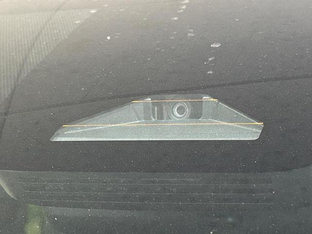 ヴォクシー ハイブリッドＳ－Ｚ　後席モニター　１０．５インチディスプレイオーディオ　バックカメラ　快適利便パッケージ　セーフティセンス　両側パワースライドドア　リアオートエアコン　ブラインドスポットモニター　レーダークルーズ（22枚目）