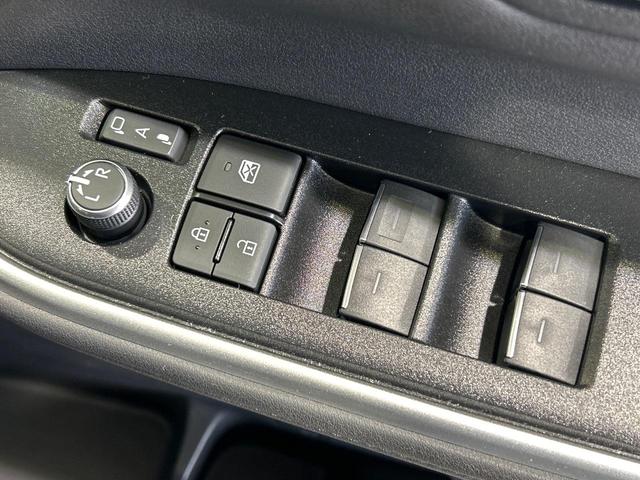 ヴォクシー ハイブリッドＳ－Ｚ　後席モニター　１０．５インチディスプレイオーディオ　バックカメラ　快適利便パッケージ　セーフティセンス　両側パワースライドドア　リアオートエアコン　ブラインドスポットモニター　レーダークルーズ（39枚目）