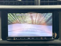 【バックカメラ】駐車時に後方がリアルタイム映像で確認できます。大型商業施設や立体駐車場での駐車時や、夜間のバック時に大活躍！運転スキルに関わらず、今や必須となった装備のひとつです！ 4