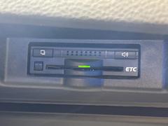 【ＥＴＣ】高速道路の料金所をストレスなく通過！話題のスポットやサービスエリアに多い「スマートIntercooler」利用時は必須のアイテムです。当店でセットアップを実施、ご納車当日からすぐにご利用いただけます！ 7