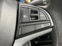 �ڥ����ץƥ��֥��롼������ȥ�����۹�®ƻϩ�Ǥ�Ĺ��Υ���Ԥ��ڤˡ�����ư��®�٤��ݤĥ��롼������ȥ����뤬�����ͷڸ������ƥ��Ϣ�Ȥ��������μ�ξ���Τ��Ƽִ֤��ݤĤ褦��®��Ĵ�ᤷ�Ƥ���ޤ����� 6