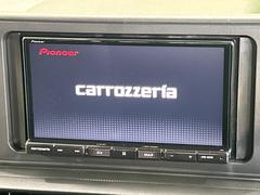 �ڥʥӥ�����������Ū�ϤޤǤ��ä�����⤷�Ƥ����Ȥ��䤹���ʥӡ��£�������������³����Ф������Υ��ޥۤ�ͣУ��ץ쥤�䡼�β��ڤ������ǽ�������α�ž������˳ڤ����ʤ�ޤ����� 4