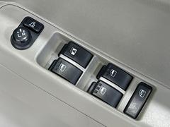 ����ư��Ǽ�ߥ顼�ۥ����ɥߥ顼����ư��Ǽ���ȤʤäƤ��ꡢ������־�Ǥ⥭�����Ĥ��ꥹ�����ޤ����ޤ��� 5