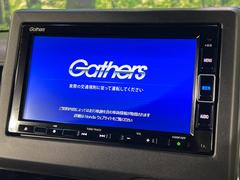 �ڽ����ʥӡۿ͵��ν����ʥӤ������������ǥ�����ǽ�⽼�¤��Ƥ��ꡢ�£�������������³����Ф������Υ��ޥۤ�ͣУ��ץ쥤�䡼�β��ڤ������ǽ�������α�ž������˳ڤ����ʤ�ޤ����� 3