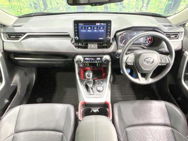 ＲＡＶ４ アドベンチャー　オフロードパッケージ　９型ディスプレイオーディオ　セーフティセンス　禁煙車　バックカメラ　ブラインドスポットモニター　クリアランスソナー　シートベンチレーション　ＥＴＣ　ドラレコ　オートハイビーム　車線逸脱警報（2枚目）