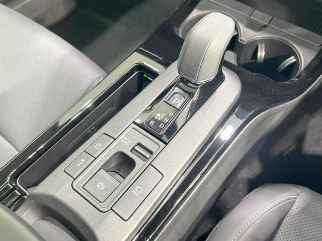 プリウス Ｚ　ガラスルーフ　１２．３型ディスプレイオーディオ　セーフティセンス　全周囲カメラ　シートヒーター　シートエアコン　デジタルインナーミラー　パワーバックドア　合皮シート　ＬＥＤヘッド　コーナーセンサー（21枚目）