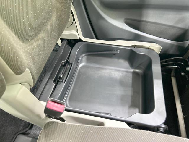 ＸＧ　純正ナビ　バックカメラ　禁煙車　ＥＴＣ　オートエアコン　オートライト　電動格納ミラー　アイドリングストップ　純正１４アルミ　ヘッドライトレベライザー(36枚目)