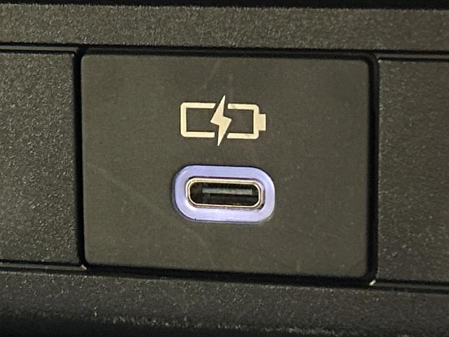 プリウス Ｚ　モデリスタエアロ　パノラマルーフ　全周囲カメラ　純正１２．３型ディスプレイオーディオ　セーフティセンス　合皮シート　ＬＥＤヘッド　デジタルインナーミラー　ＥＴＣ　パワーシート　パワーバックドア　禁煙車（58枚目）