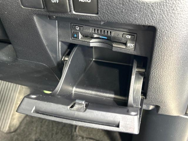アルファード ２．５Ｓ　タイプゴールド　サンルーフ　純正９型ディスプレイオーディオ　フリップダウンモニター　バックカメラ　両側パワスラ　デジタルインナーミラー　セ－フティセンス　レーダークルーズコントロール　ドラレコ　ＥＴＣ　ＬＥＤヘッド（37枚目）