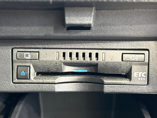アルファード ２．５Ｓ　タイプゴールド　サンルーフ　純正９型ディスプレイオーディオ　フリップダウンモニター　バックカメラ　両側パワスラ　デジタルインナーミラー　セ－フティセンス　レーダークルーズコントロール　ドラレコ　ＥＴＣ　ＬＥＤヘッド（38枚目）