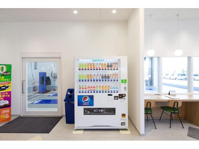 アルトラパン Ｓ　２トーンカラー　純正８型ナビ　全周囲カメラ　デュアルセンサーブレーキ　シ－トヒ－タ－　ドラレコ　ＥＴＣ　ＨＩＤヘッドライト　スマートキー　Ｂｌｕｅｔｏｏｔｈ　禁煙車　ワンオーナー（73枚目）