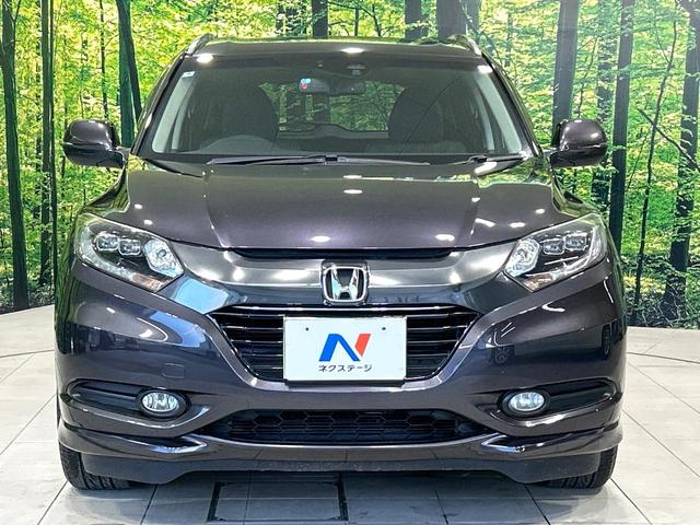 ヴェゼル ハイブリッドＺ　純正ナビ　バックカメラ　衝突被害軽減　禁煙車　ルーフレール　ハーフレザーシート　コーナーセンサー　スマートキー　ＬＥＤ　シートヒーター　ＥＴＣ　クルコン　ワンオーナー　オートライト　デュアルエアコン（14枚目）