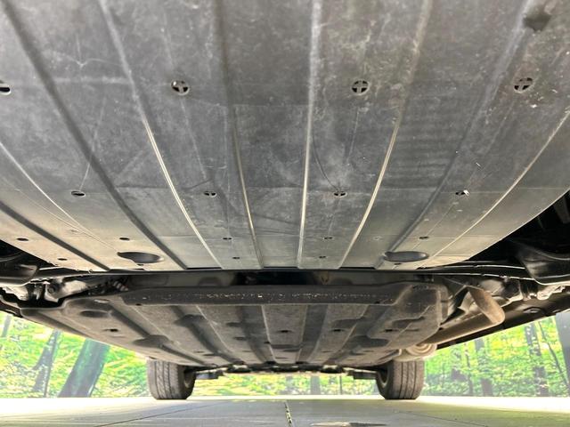 ヴェゼル ハイブリッドＺ　純正ナビ　バックカメラ　衝突被害軽減　禁煙車　ルーフレール　ハーフレザーシート　コーナーセンサー　スマートキー　ＬＥＤ　シートヒーター　ＥＴＣ　クルコン　ワンオーナー　オートライト　デュアルエアコン（19枚目）